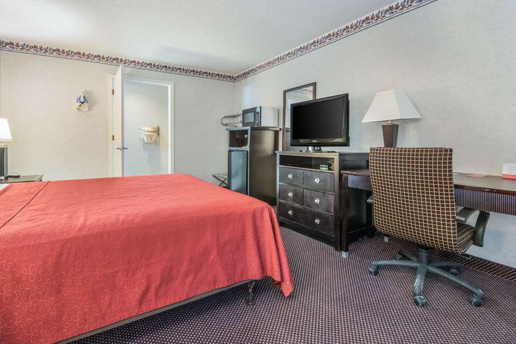 Econo Lodge Inn&Suites Sweetwater Habitación foto